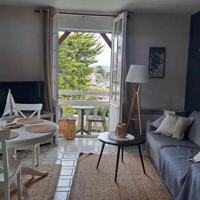 Cabourg à 50 m de la plage et centre ville - Appartement 1 Chambre - 4