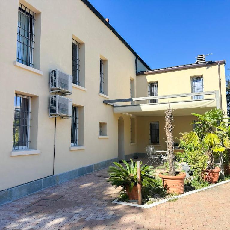 Parcheggio privato-Appartamento in Villa 1 Centro - Appartamento con 1 Camera da Letto - 17
