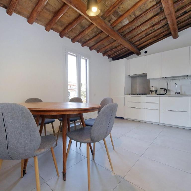 Torre Argentina - Three-Bedroom Apartment - 51