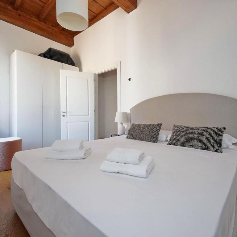 Torre Argentina - Three-Bedroom Apartment - 42