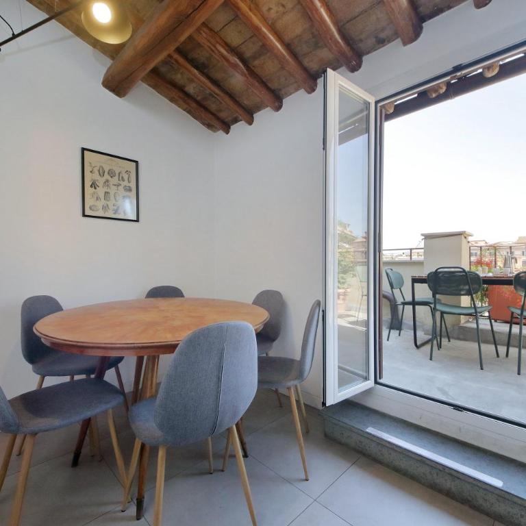 Torre Argentina - Three-Bedroom Apartment - 2