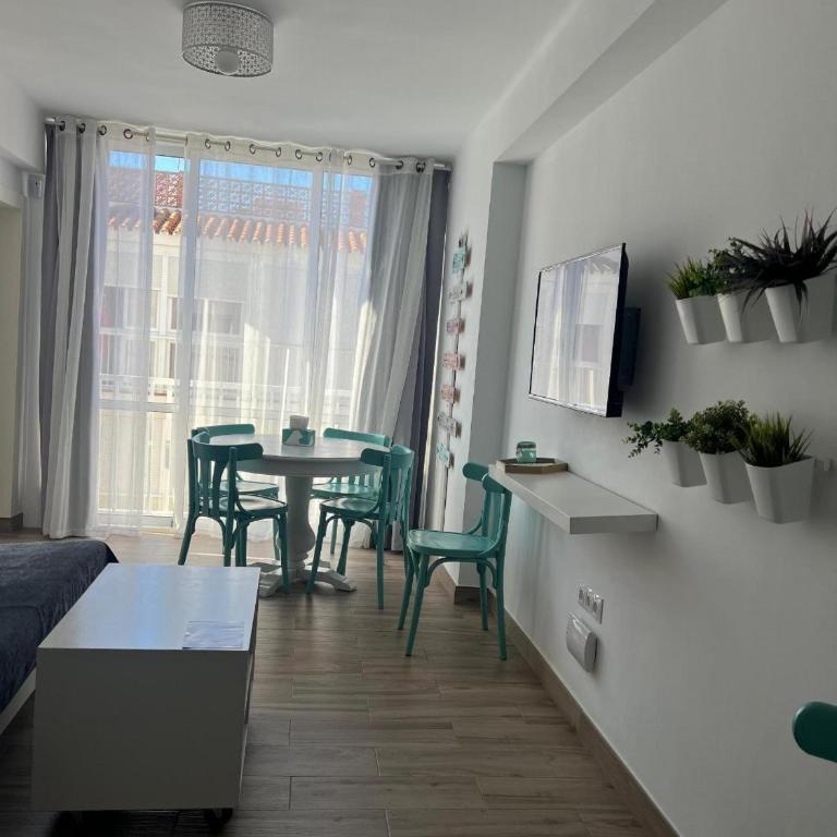 Playa Torrecilla Apartamento - Two-Bedroom Deluxe Apartment with Ocean View - 5