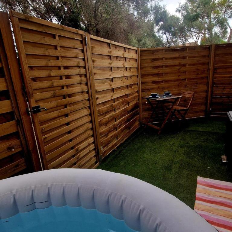 Studio cosy avec jacuzzi , sauna et salle de sport - Apartment mit Gartenblick - 14