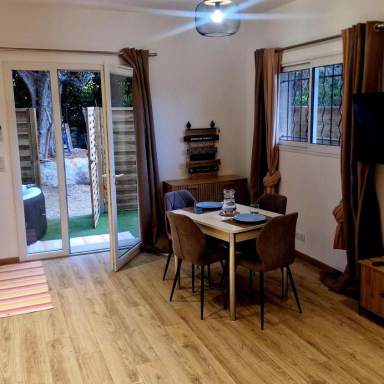 Studio cosy avec jacuzzi , sauna et salle de sport - Apartment mit Gartenblick - 25