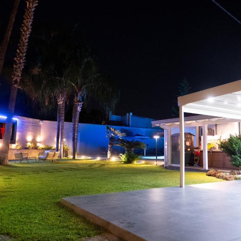 HOLIDAYS ALBA - Two-Bedroom Villa - 38
