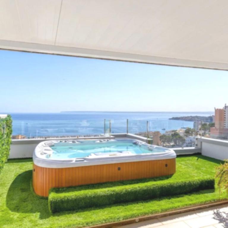 Luxury Escape with Rooftop Jacuzzi - Apartamento - 14