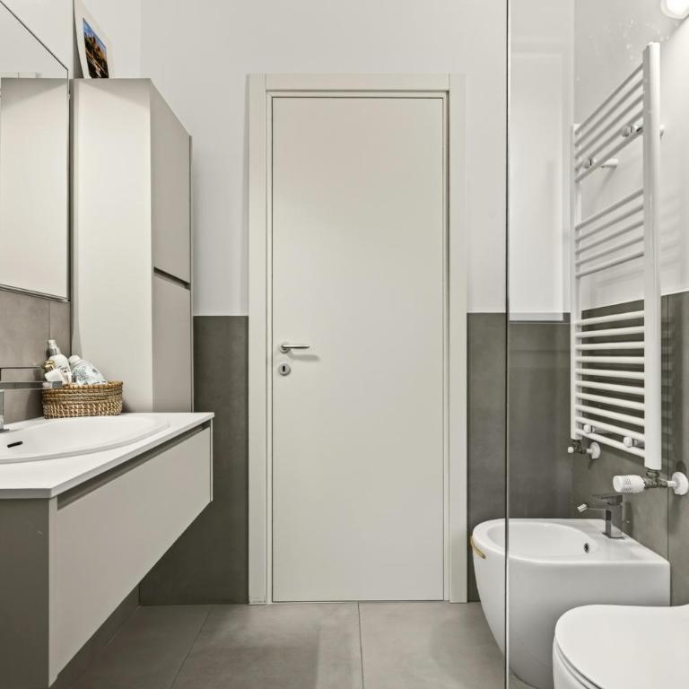 Classy&Easy - Appartamento con 3 Camere da Letto - 8