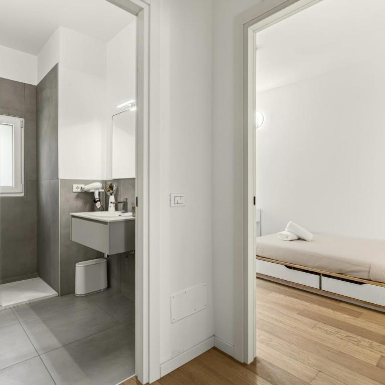 Classy&Easy - Appartamento con 3 Camere da Letto - 18