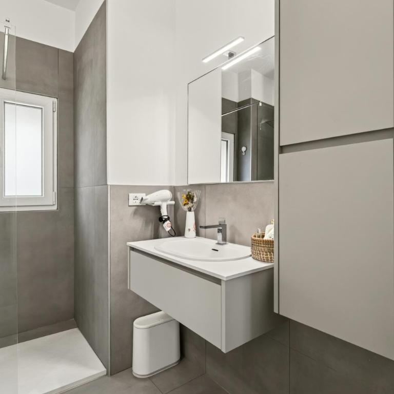 Classy&Easy - Appartamento con 3 Camere da Letto - 17