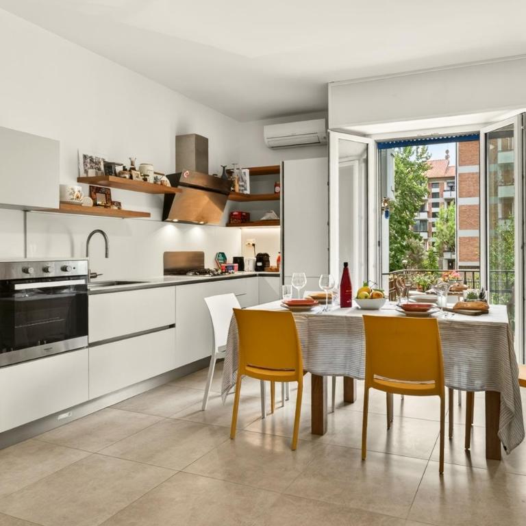 Classy&Easy - Appartamento con 3 Camere da Letto - 1