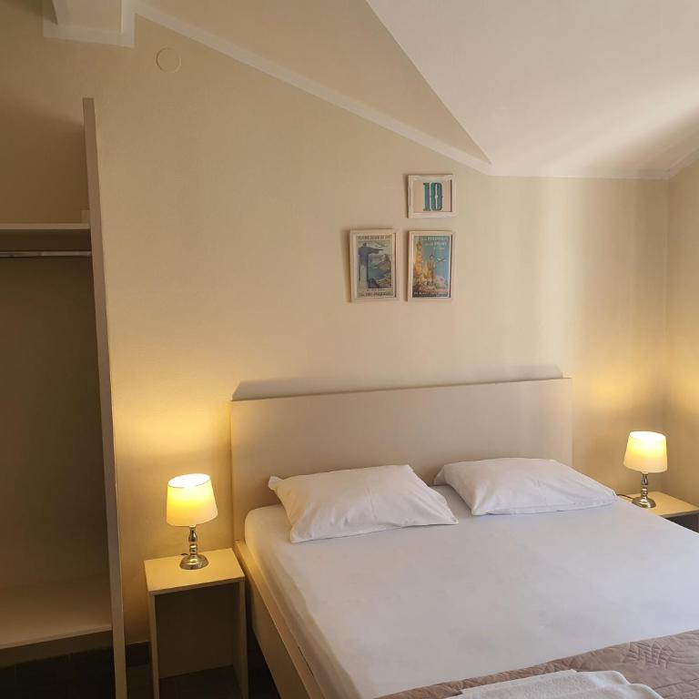 Apartments Fortunella - Two Bedroom Apartment - 1