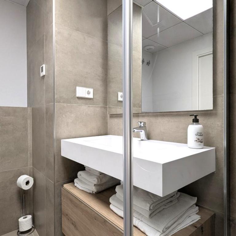 ASTER elegant apartment - Two-Bedroom Apartment - 31