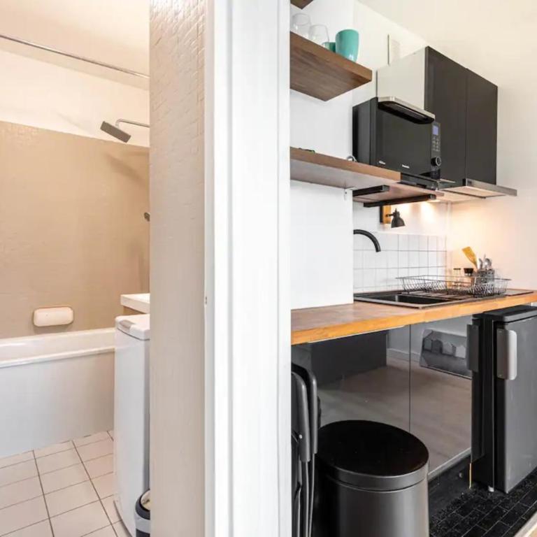 High-Rise Studio Flat w City viewsPorte Dauphine - Appartement - 8
