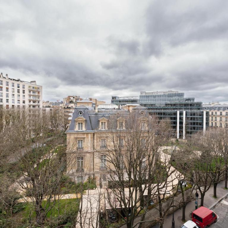 High-Rise Studio Flat w City viewsPorte Dauphine - Appartement - 23