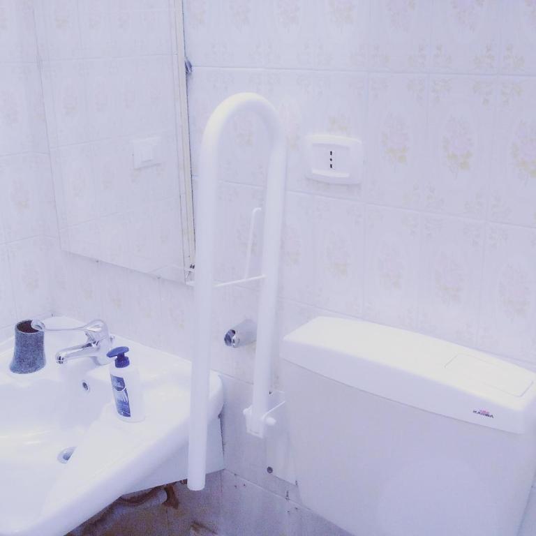 I Cinque Continenti - Camera Matrimoniale con Bagno Privato - 2