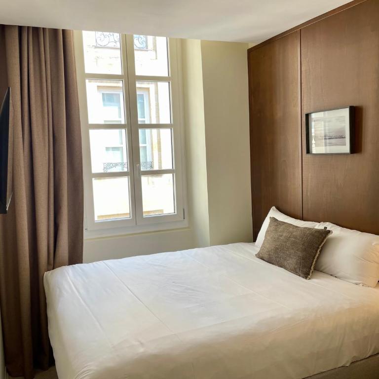 Hôtel du Théâtre - Hypercentre - Climatisé - Petite Chambre Double - 6