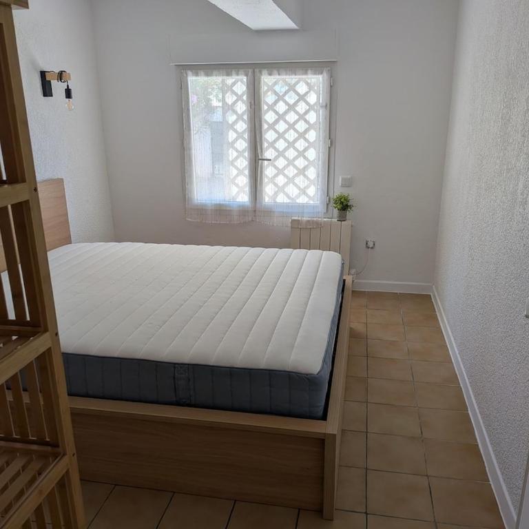 T2 rénové, grand extérieur à 500m Port et Plages - Appartement 1 Chambre - 8