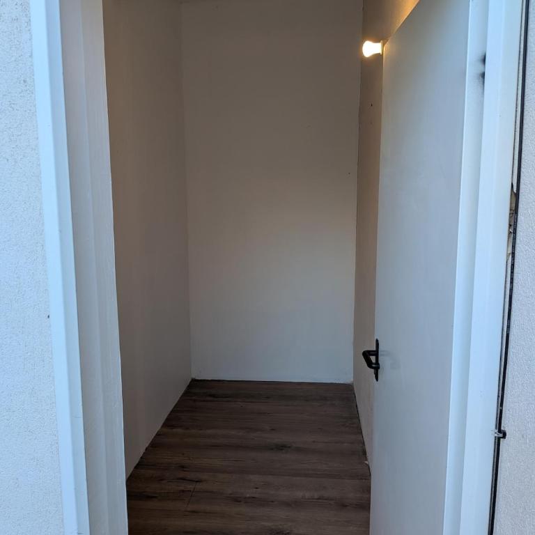 T2 rénové, grand extérieur à 500m Port et Plages - Appartement 1 Chambre - 15