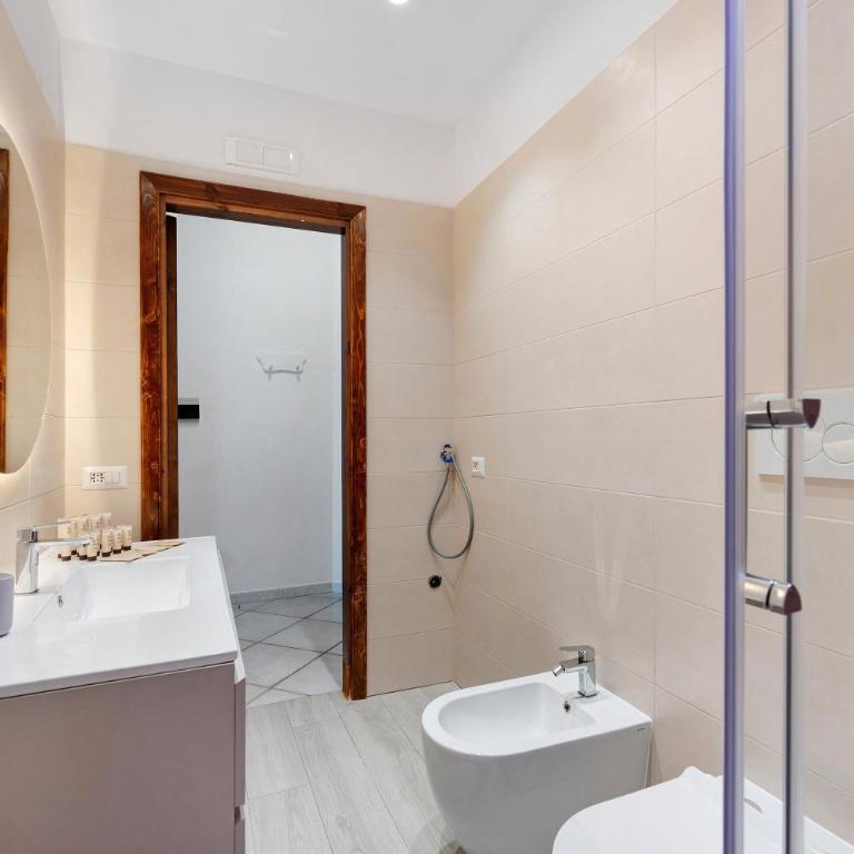 Villa Azzurra - Appartamento Deluxe con 2 Camere da Letto e Vista Oceano - 11