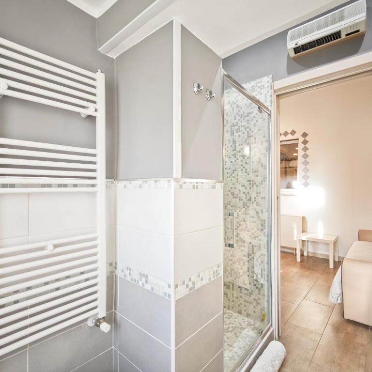 Miky House - Appartamento con 1 Camera da Letto - 32