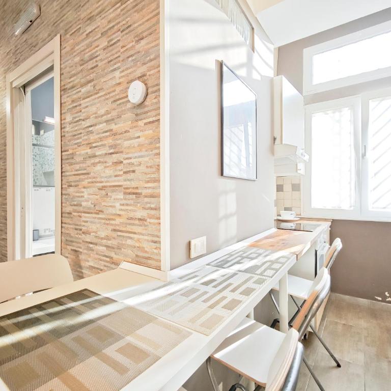 Miky House - Appartamento con 1 Camera da Letto - 36