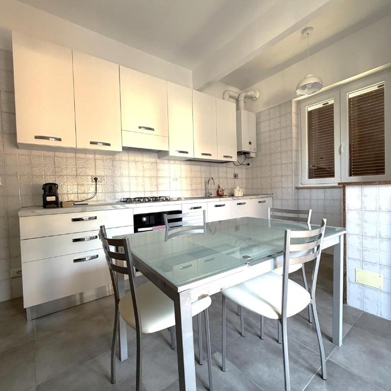 Casa Indipendente in Fiumicino centro - Villa con 3 Camere da Letto - 20