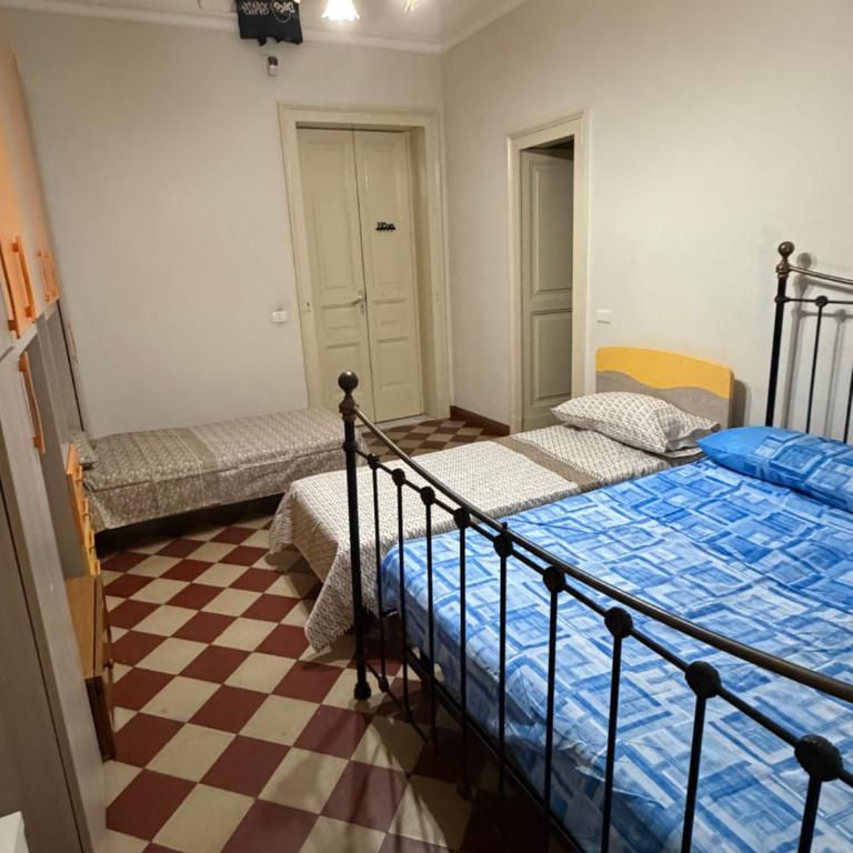 Catania ti aspetta - Quadruple Room with Balcony - 6