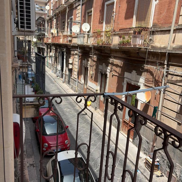 Catania ti aspetta - Quadruple Room with Balcony - 4