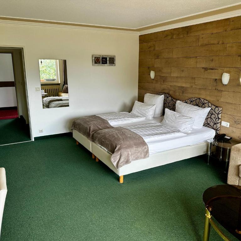 Parkhotel Tannenhof - Doppelzimmer - 9