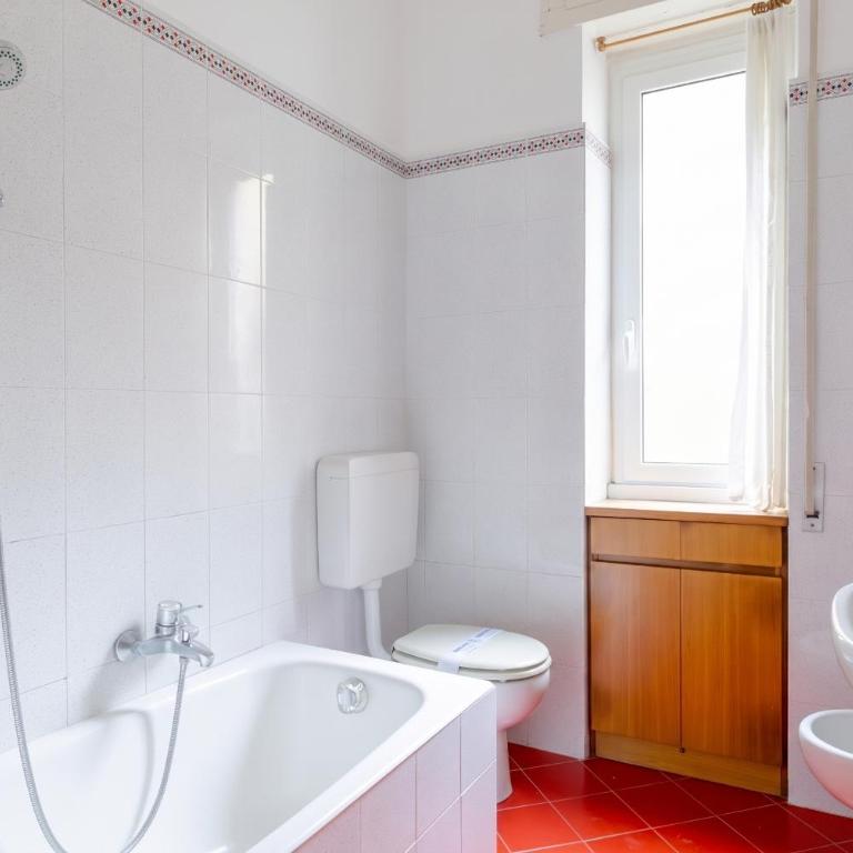 Appartamento Spazioso - Vicino al Mare e al Porto - in Centro Città - Appartamento con 3 Camere da Letto - 11