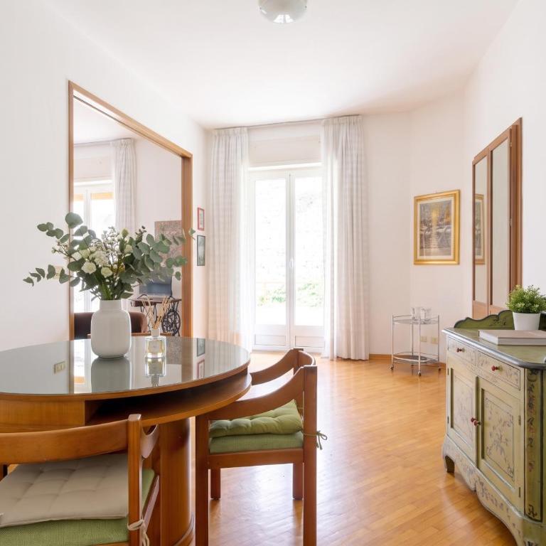 Appartamento Spazioso - Vicino al Mare e al Porto - in Centro Città - Appartamento con 3 Camere da Letto - 33