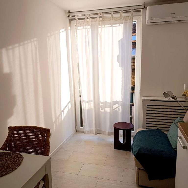 Chic & Comfy Hideaway in the Heart of the City - One-Bedroom Apartment - 76