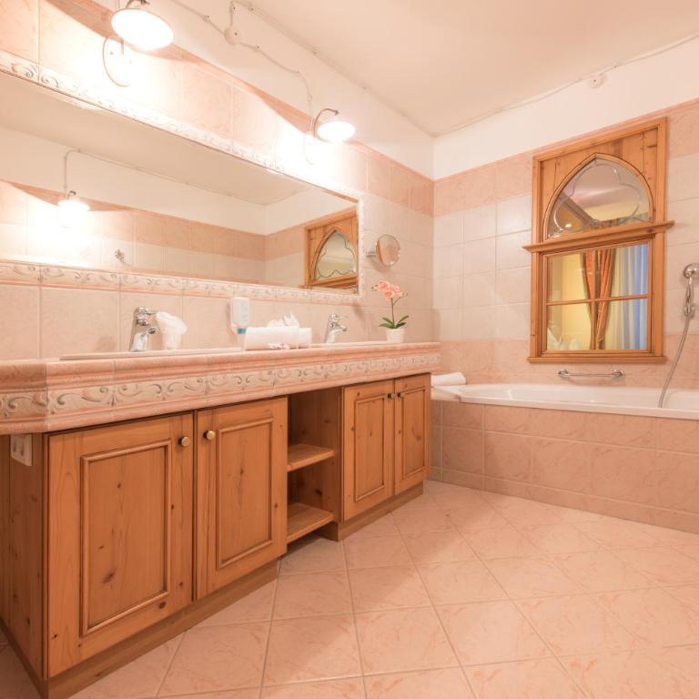 Hotel Vitalquelle Montafon - Suite con balcón - 1