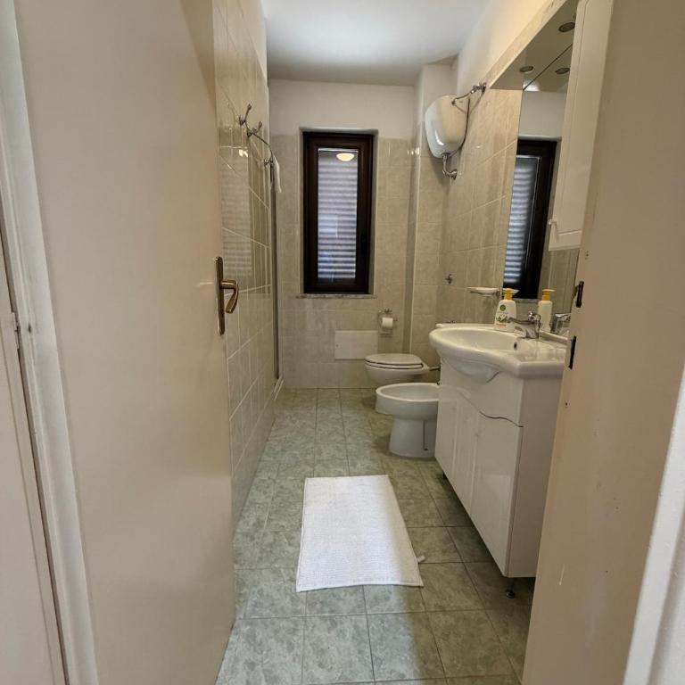 Spacious family apartment with services - Apartment mit 1 Schlafzimmer - 2