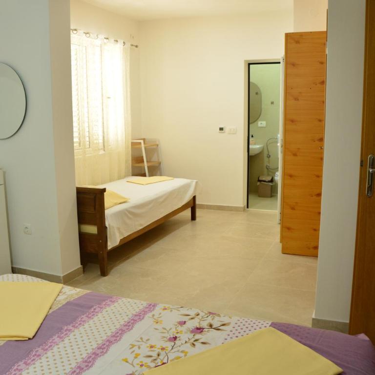 Era`s House - Porodična Soba - 4
