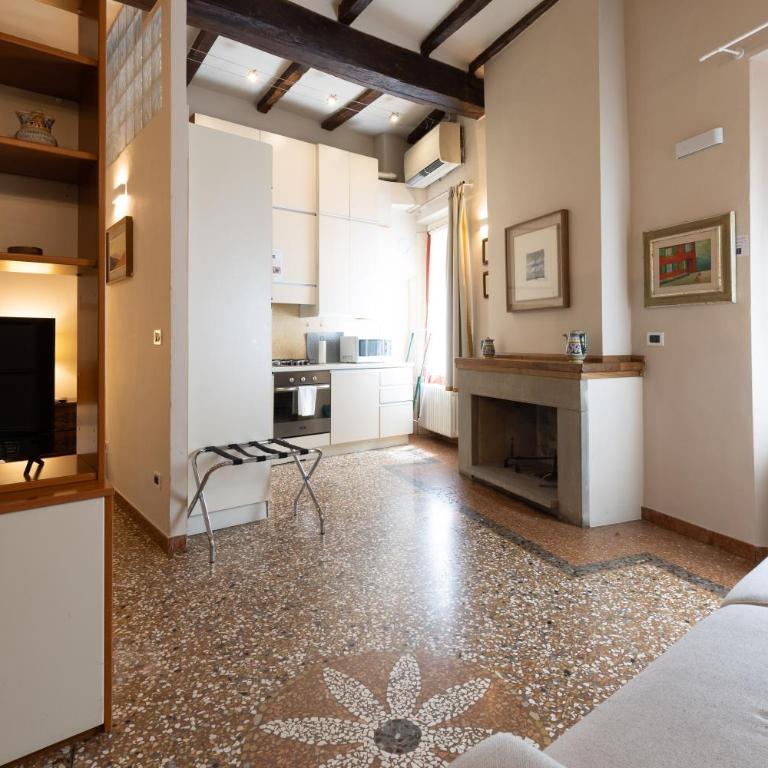 BolognaRoomscom - Santo Stefano Apartments - Superior Studio with Lift - 7