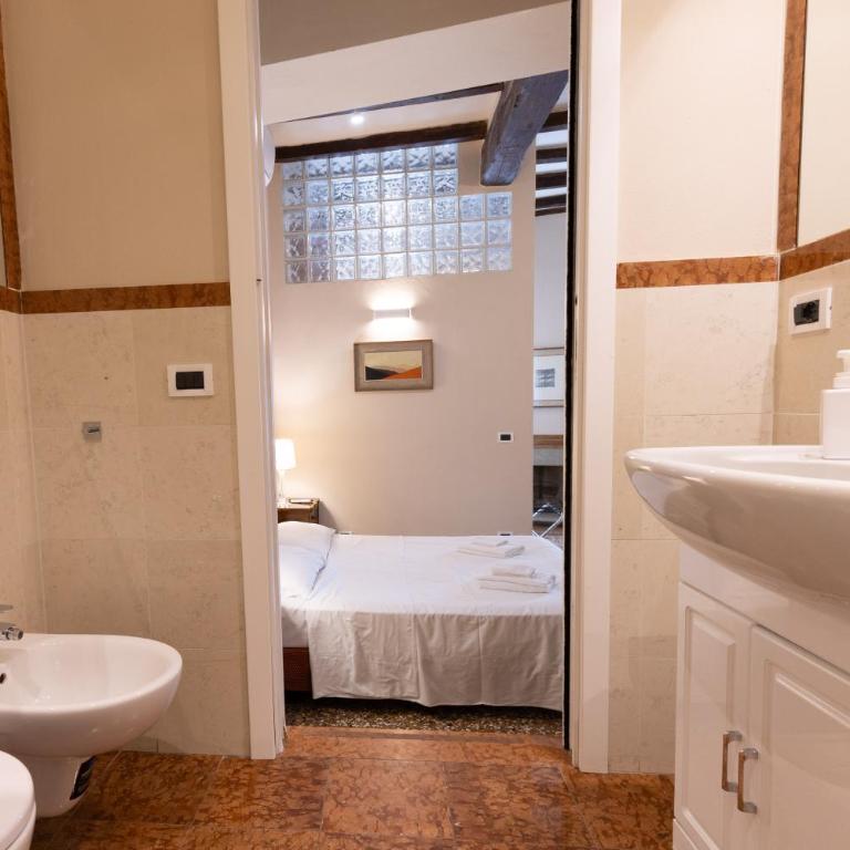 BolognaRoomscom - Santo Stefano Apartments - Superior Studio with Lift - 8