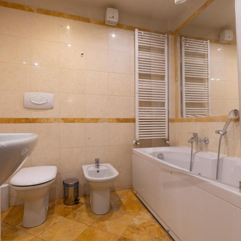 BolognaRoomscom - Santo Stefano Apartments - Superior Studio with Lift - 12
