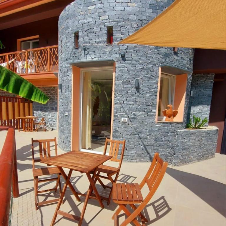 BAMBOO SUITES AREA PORTOFINO Free PARKING - Camera Queen con Vista Giardino - 2