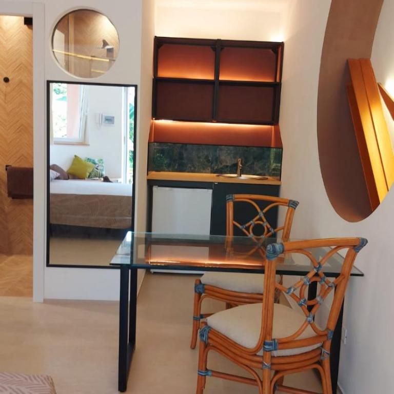 BAMBOO SUITES AREA PORTOFINO Free PARKING - Camera Queen con Vista Giardino - 7