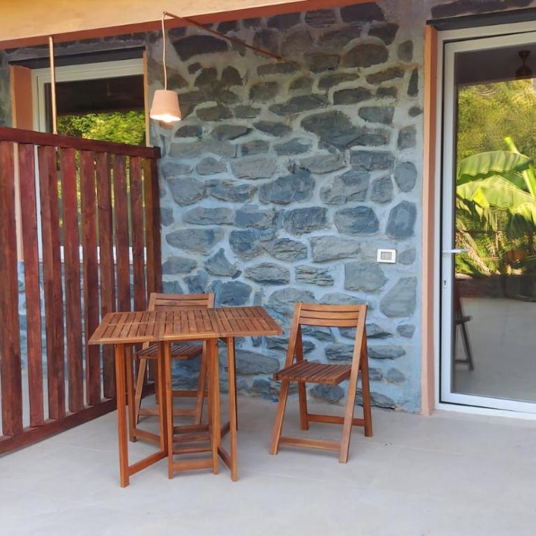 BAMBOO SUITES AREA PORTOFINO Free PARKING - Camera Tripla con Vista Giardino - 3