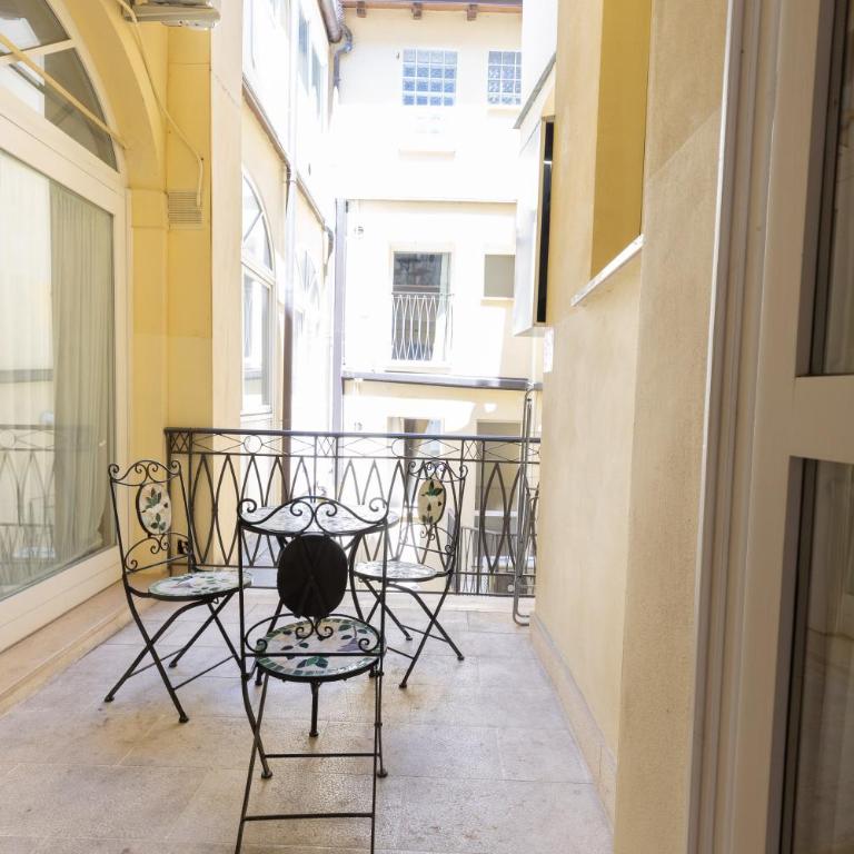 BolognaRoomscom - Santo Stefano Apartments - Apartment with Balcony and Lift - 7