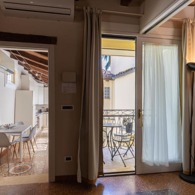 BolognaRoomscom - Santo Stefano Apartments - Apartment with Balcony and Lift - 15