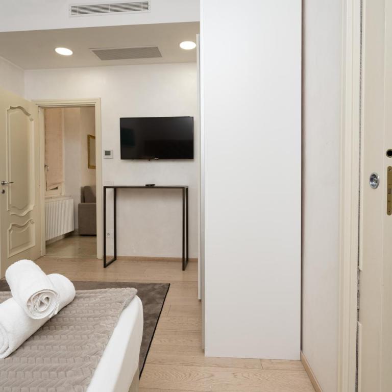 Trevi Fountain TERRACE HOUSE III - Appartamento con 2 Camere da Letto - 9