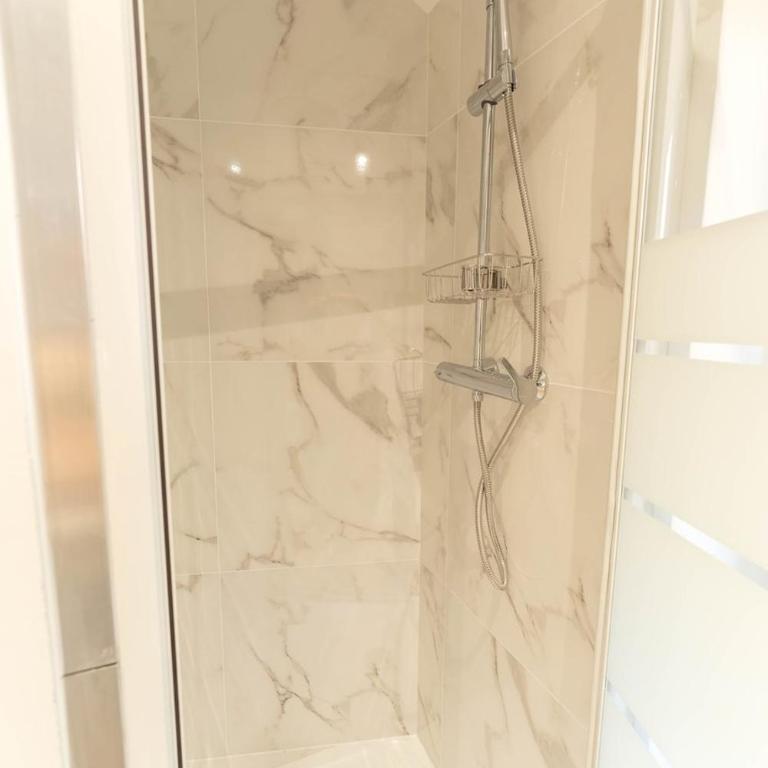 Nice Coastal Studio - Appartement Standard - 5