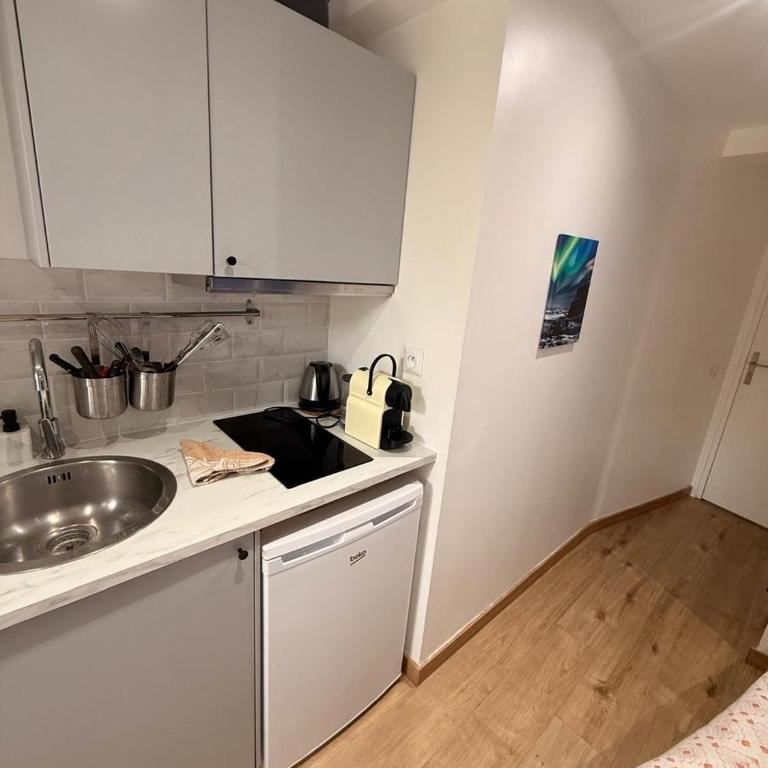 Nice Coastal Studio - Appartement Standard - 6