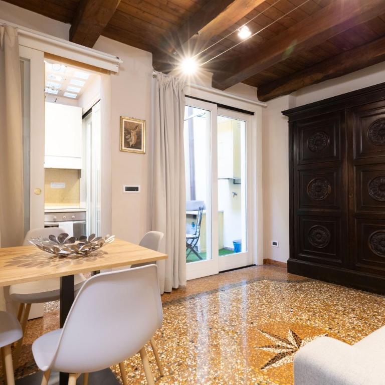 BolognaRoomscom - Santo Stefano Apartments - Apartment with courtyard view - 11