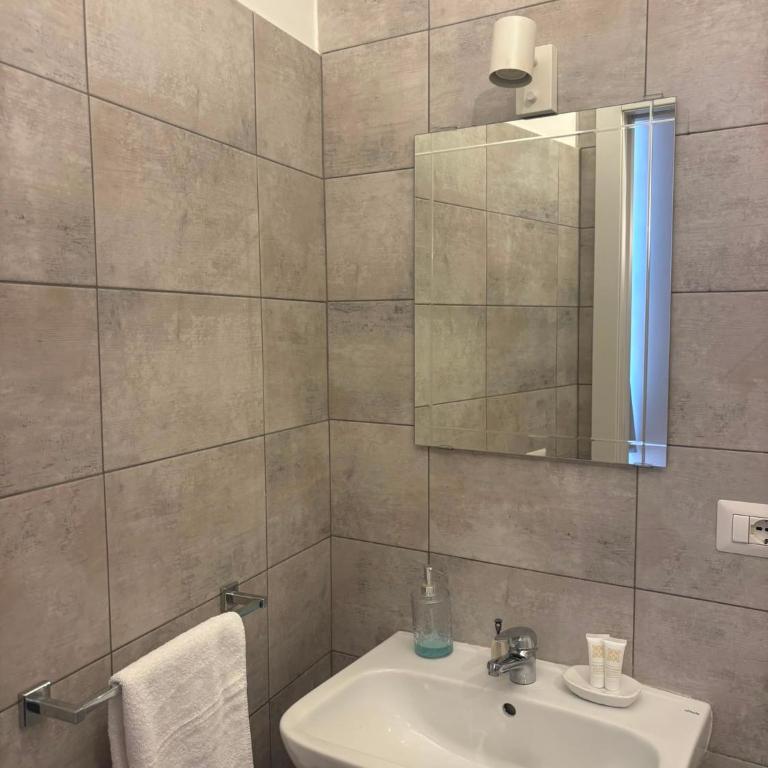 Helmirage Luxury Montecitorio - Camera King Deluxe - 4