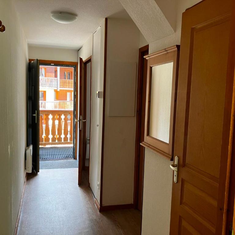 Résidence Lagrange Vacances Les Valmonts de Val Cenis - Appartement 1 Chambre (4 Adultes) - 13