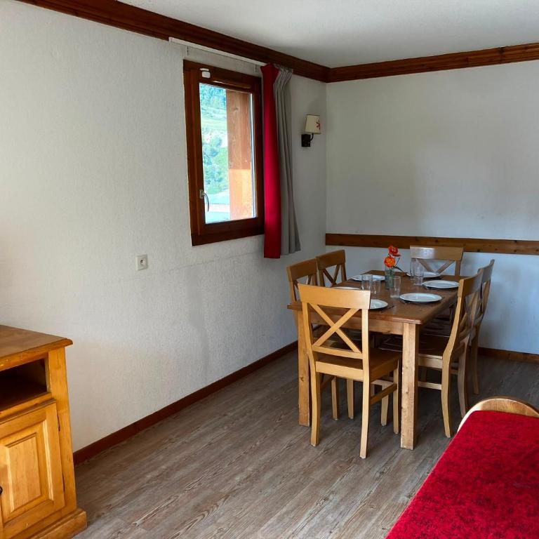 Résidence Lagrange Vacances Les Valmonts de Val Cenis - Appartement 1 Chambre (4 Adultes) - 1